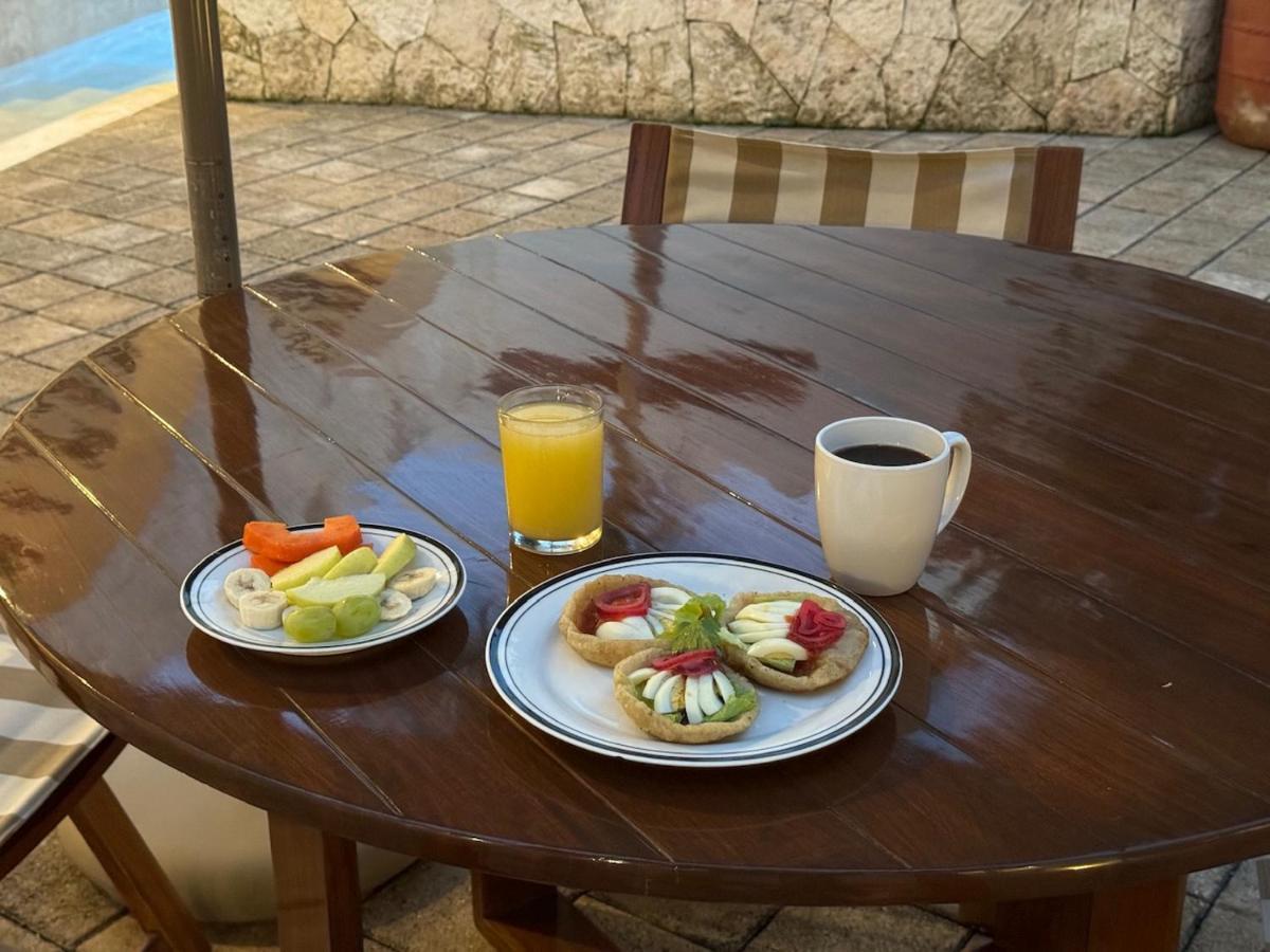 Frater Yucatan Hotel Валядолид Екстериор снимка